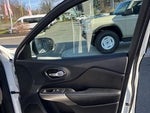 2019 Cherokee Thumbnail 20
