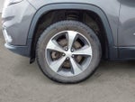 2019 Cherokee Thumbnail 9