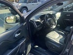 2019 Cherokee Thumbnail 15