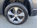 2019 Cherokee Thumbnail 11