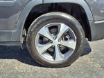 2021 Cherokee Thumbnail 7