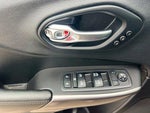 2019 Cherokee Thumbnail 8