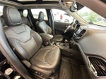 2019 Cherokee Thumbnail 24