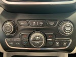 2019 Cherokee Thumbnail 18