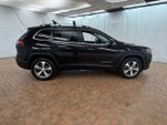 2020 Cherokee Thumbnail 12