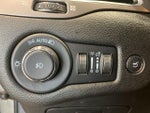 2021 Cherokee Thumbnail 14