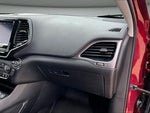 2019 Cherokee Thumbnail 26
