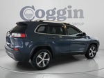 2019 Cherokee Thumbnail 5