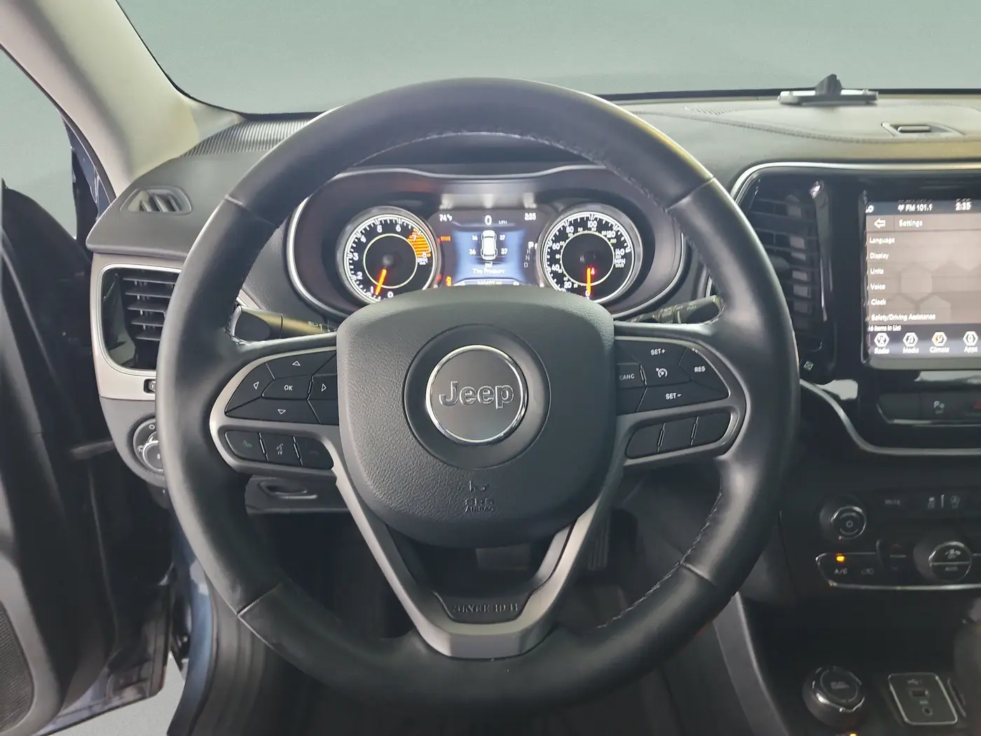 2019 Jeep Cherokee - $9,999