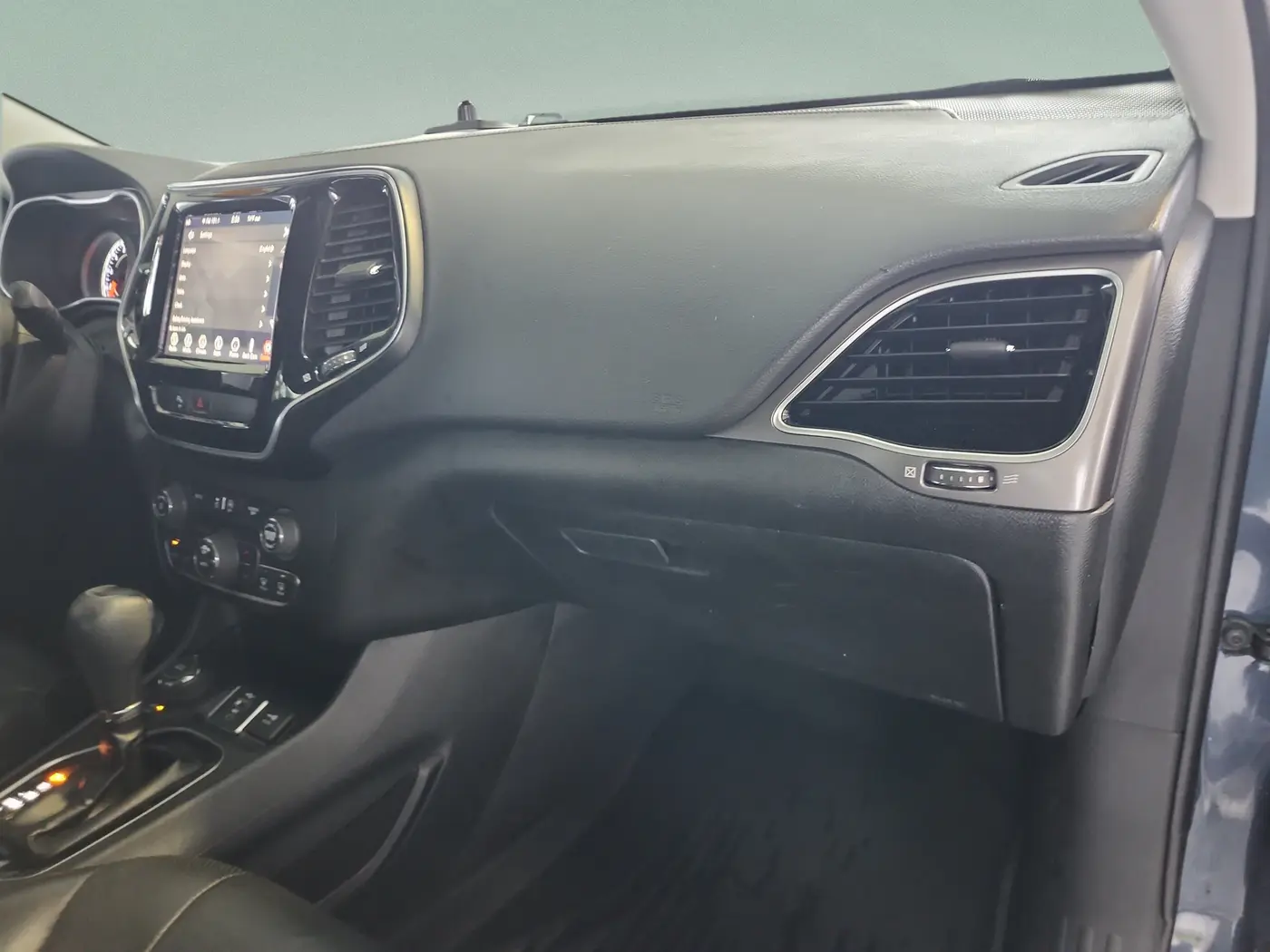 2019 Jeep Cherokee - $9,999