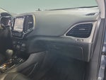 2019 Cherokee Thumbnail 21