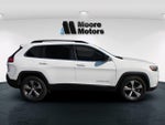 2022 Cherokee Thumbnail 3