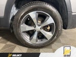 2019 Cherokee Thumbnail 22