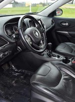 2019 Cherokee Thumbnail 12