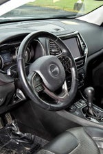 2019 Cherokee Thumbnail 14