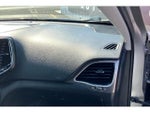 2019 Cherokee Thumbnail 18