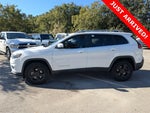 2019 Cherokee Thumbnail 6