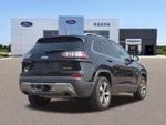 2019 Cherokee Thumbnail 3
