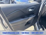 2019 Cherokee Thumbnail 18