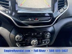 2019 Cherokee Thumbnail 24