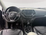 2019 Cherokee Thumbnail 20