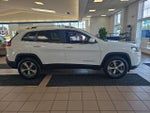 2019 Cherokee Thumbnail 9