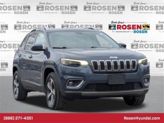 2019 Jeep Cherokee with Blue Shade Pearlcoat Exterior