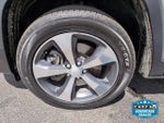 2020 Cherokee Thumbnail 10