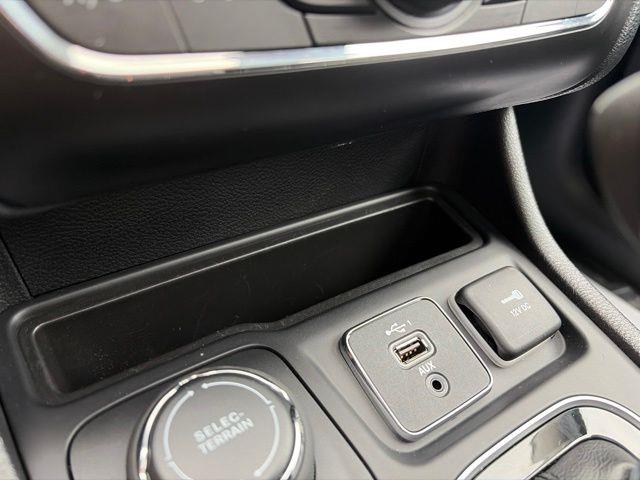 2020 Jeep Cherokee - $19,983