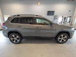 2022 Cherokee Thumbnail 6