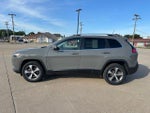 2020 Cherokee Thumbnail 2
