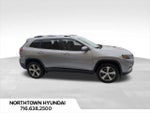 2021 Cherokee Thumbnail 13