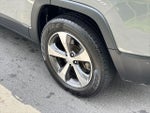2021 Cherokee Thumbnail 13