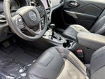 2021 Cherokee Thumbnail 23