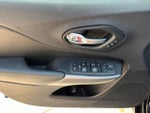2019 Cherokee Thumbnail 11