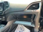 2019 Cherokee Thumbnail 25