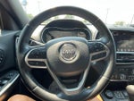 2019 Cherokee Thumbnail 26