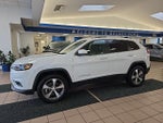 2021 Cherokee Thumbnail 2
