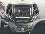 2019 Cherokee Thumbnail 27