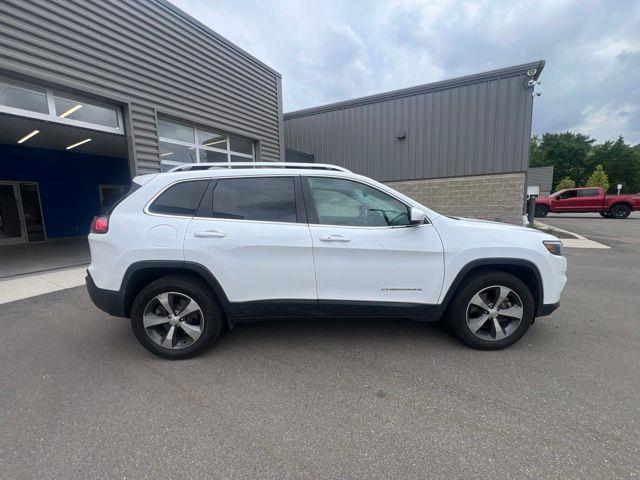 2019 Jeep Cherokee - $12,995
