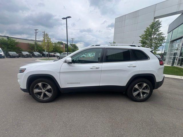 2019 Jeep Cherokee - $12,995
