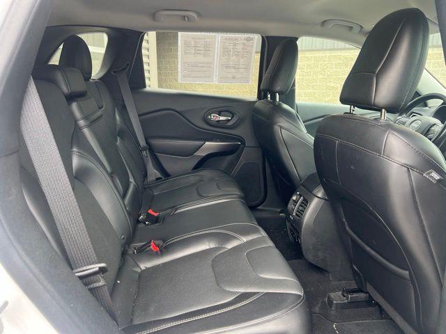 2019 Jeep Cherokee - $12,995