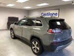 2019 Cherokee Thumbnail 5