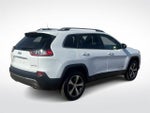 2019 Cherokee Thumbnail 8