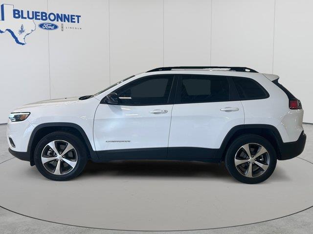 2022 Jeep Cherokee - $24,895