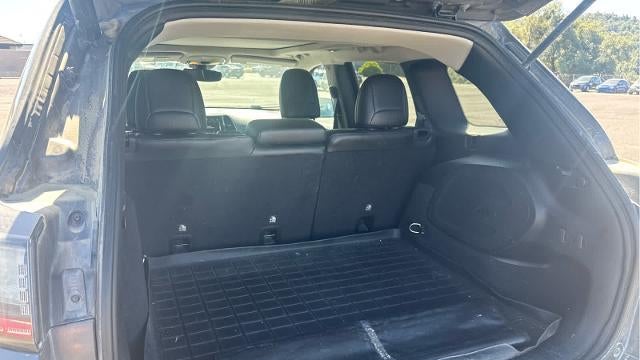 2019 Jeep Cherokee Overland