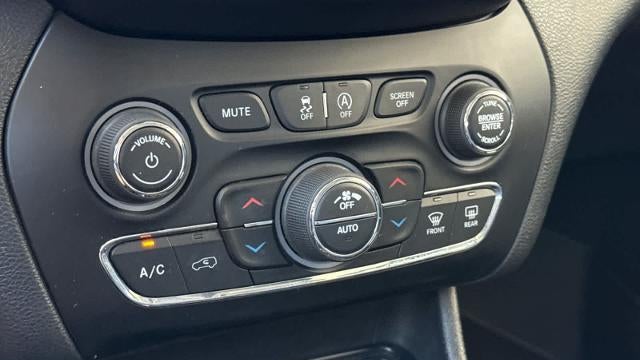 2019 Jeep Cherokee Overland