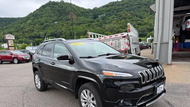 2017 Jeep Cherokee Overland