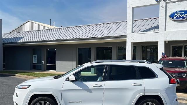 2017 Jeep Cherokee Overland