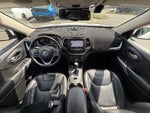 2017 Cherokee Thumbnail 14